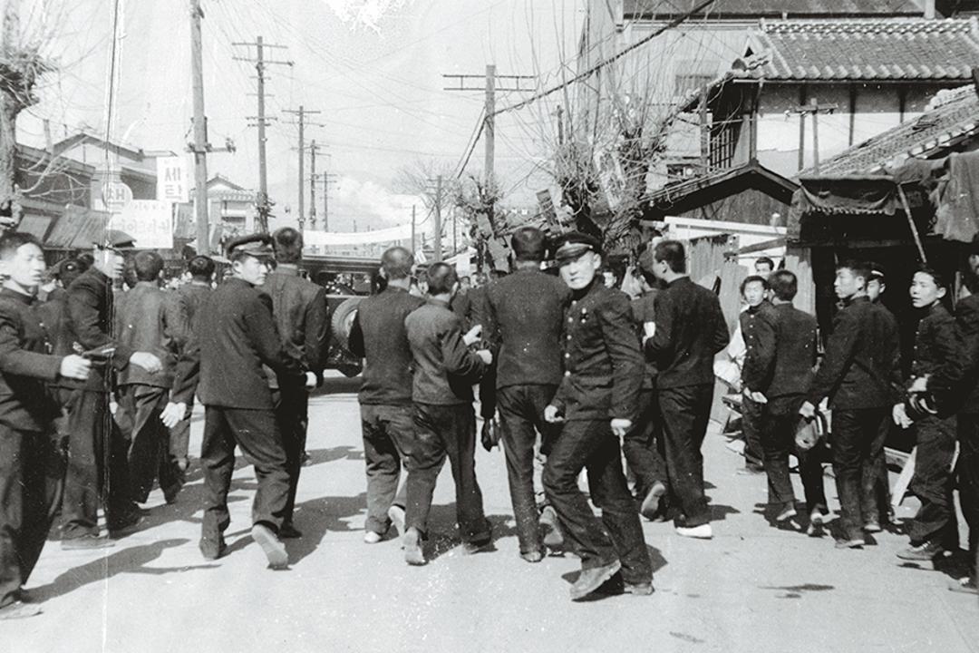 2·28 민주운동 관련 사진 3