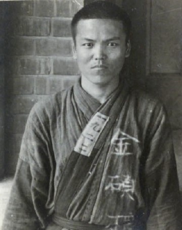 김석근 사진
