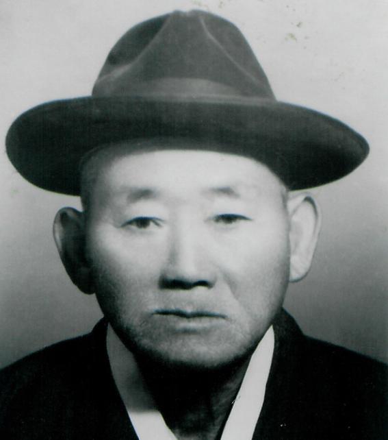 김성한 사진