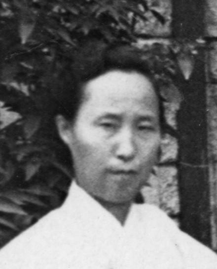 김조이 사진