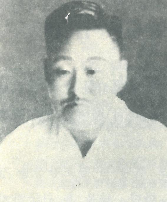 송윤섭 사진