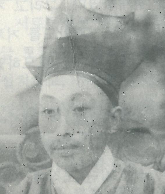 현상건 사진