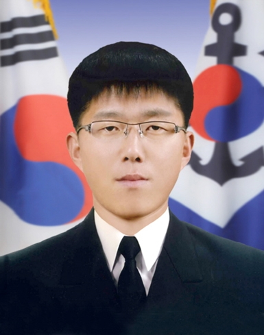 강준 사진
