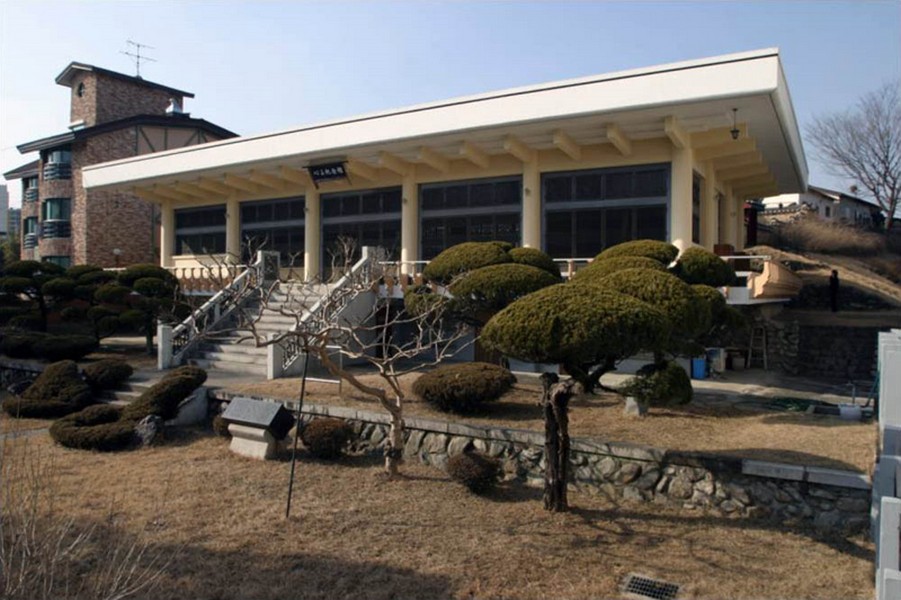 심산 기념관
