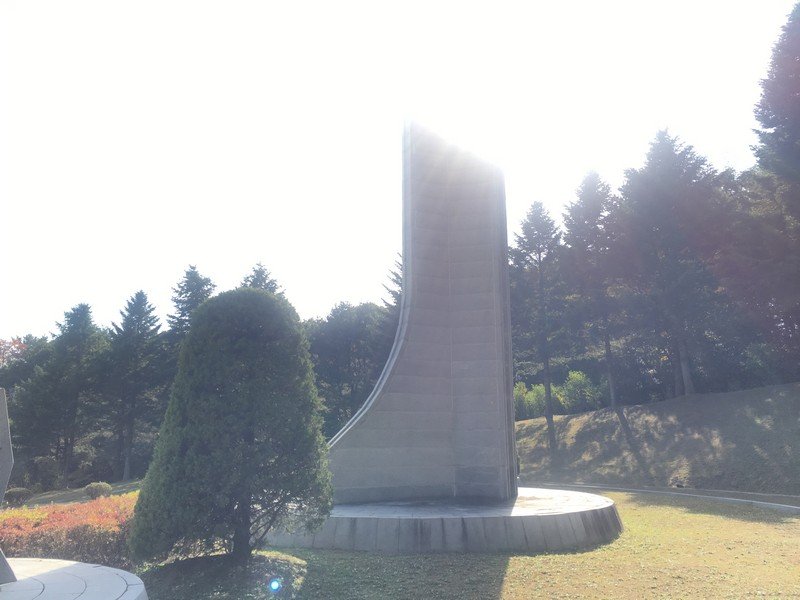충혼탑(제천) 사진