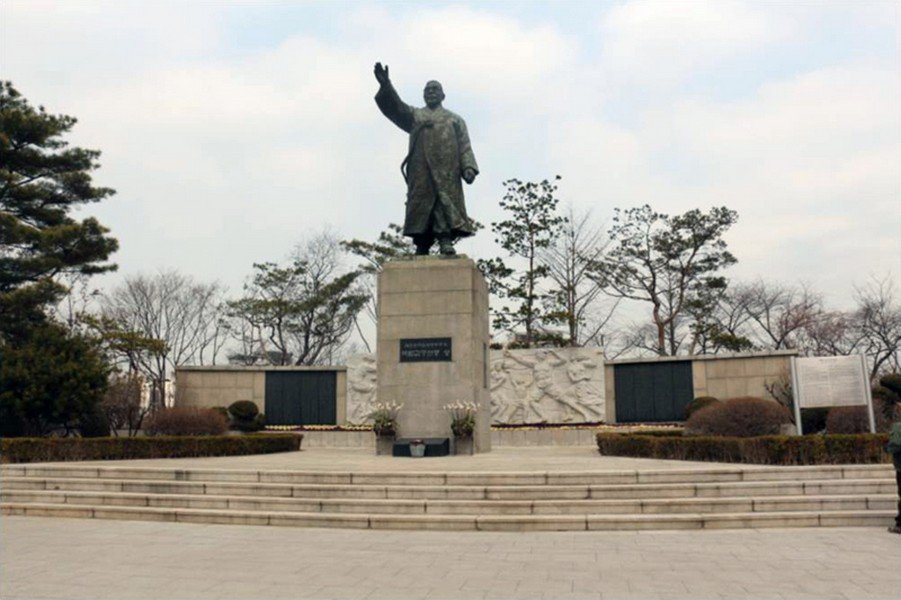 백범 김구선생 동상 사진
