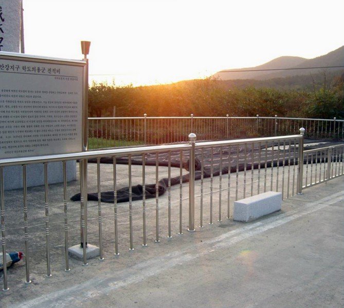 6·25 기계·안강지구 학도의용군 전적비 사진