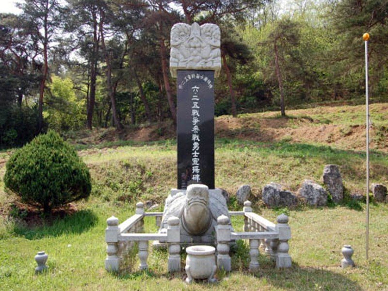 6·25전쟁 참전용사 선양비(안평면) 사진