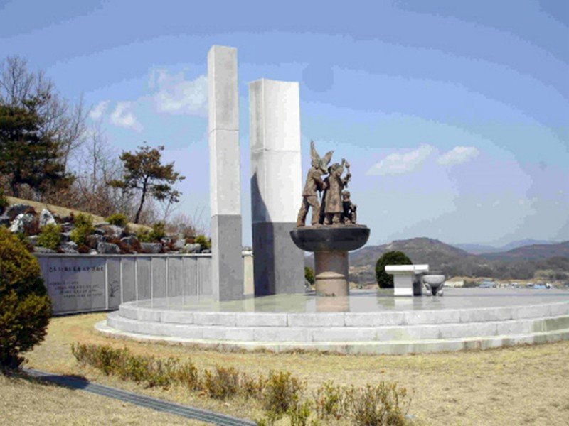 기미 3·1독립만세운동 기념탑 사진